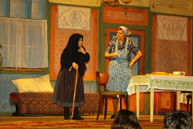 Trampoty z laskou (62).JPG